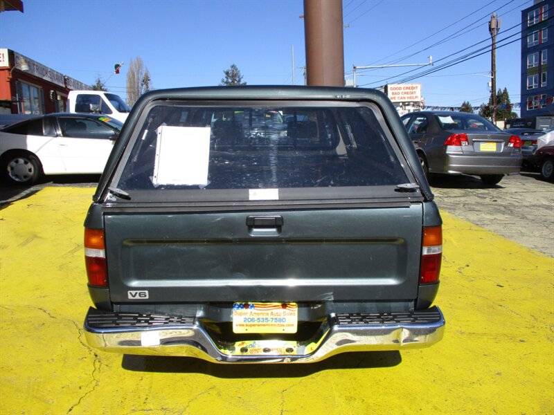 Toyota-pickup-deluxe-1992-green-13