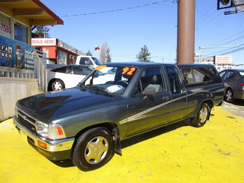 Toyota-pickup-deluxe-1992-green-14