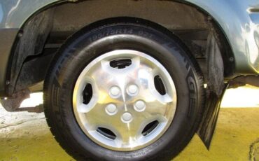 Toyota-pickup-deluxe-1992-green-23