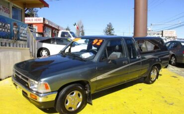 Toyota-pickup-deluxe-1992-green-5