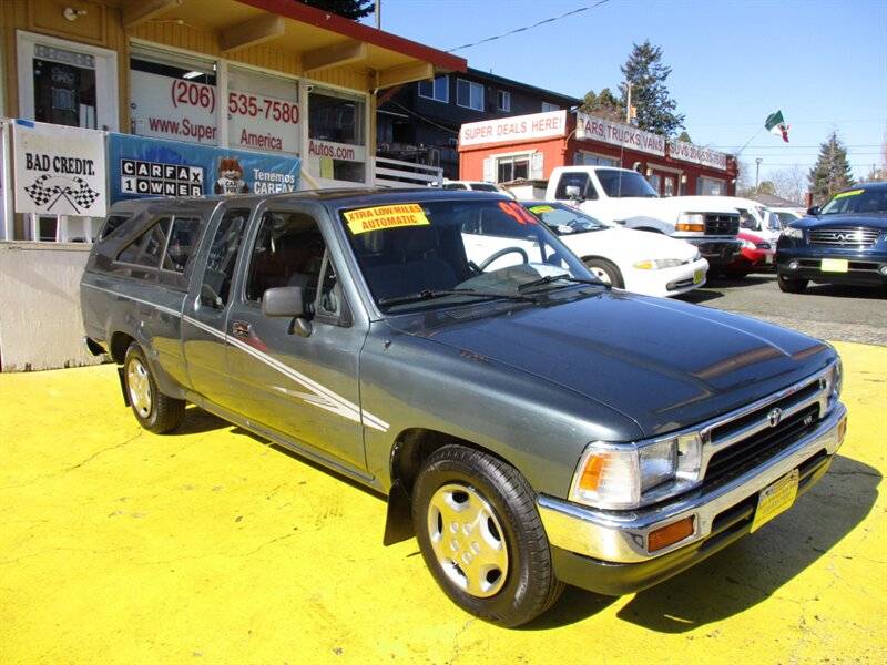 Toyota-pickup-deluxe-1992-green-8