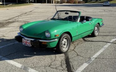 Triumph-Spitfire-1976-Java-Green-Black-2