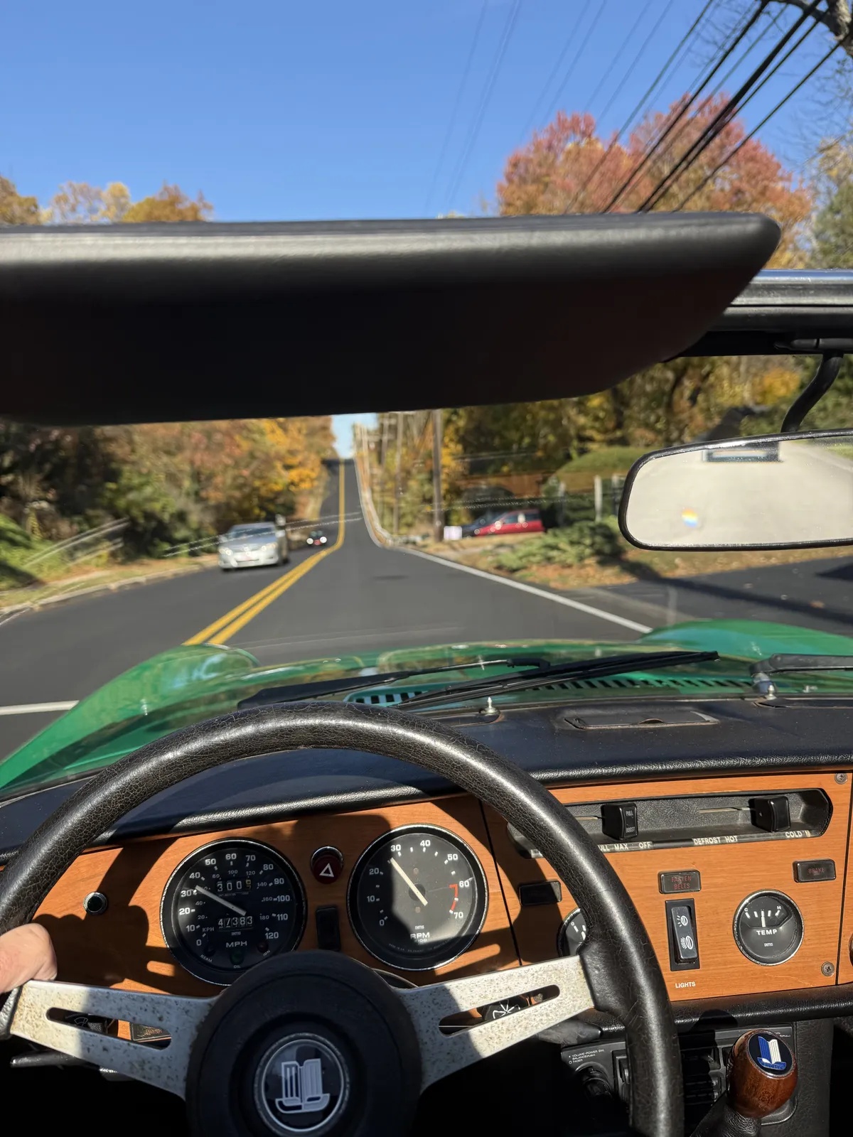 Triumph-Spitfire-1976-Java-Green-Black-9