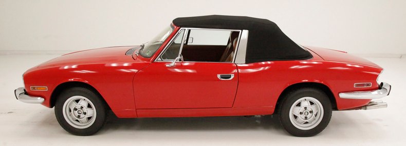 Triumph-Stag-1971-Red-Saddle-15