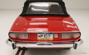 Triumph-Stag-1971-Red-Saddle-17