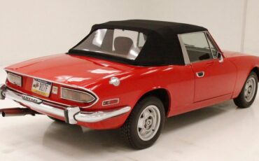 Triumph-Stag-1971-Red-Saddle-2