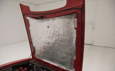 Triumph-Stag-1971-Red-Saddle-21