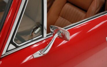 Triumph-Stag-1971-Red-Saddle-28