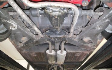 Triumph-Stag-1971-Red-Saddle-48