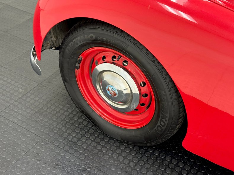 Triumph-Tr2-1955-Cherry-Red-Black-14