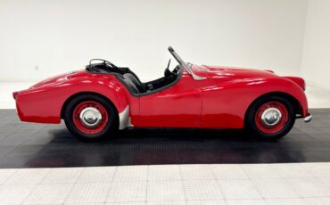 Triumph-Tr2-1955-Cherry-Red-Black-7