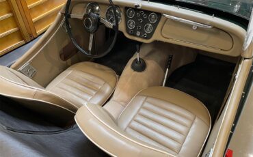 Triumph-Tr3a-1960-British-Racing-Green-Tan-5