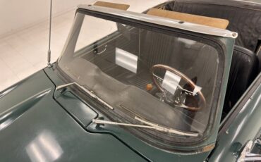 Triumph-Tr4-1964-British-Racing-Green-Black-15