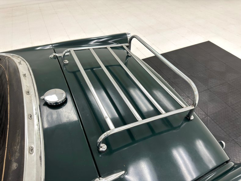 Triumph-Tr4-1964-British-Racing-Green-Black-18