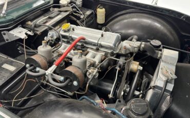 Triumph-Tr4-1964-British-Racing-Green-Black-31