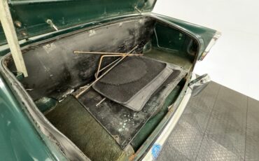 Triumph-Tr4-1964-British-Racing-Green-Black-9