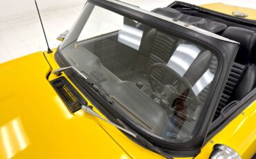 Triumph-Tr6-1972-Jasmine-Yellow-Black-17