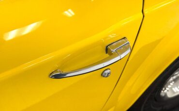 Triumph-Tr6-1972-Jasmine-Yellow-Black-47