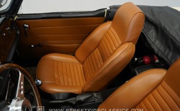 Triumph-Tr6-1972-Yellow-Brown-10