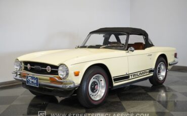 Triumph-Tr6-1972-Yellow-Brown-11