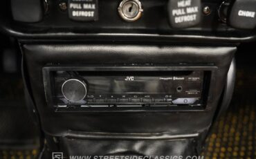 Triumph-Tr6-1972-Yellow-Brown-48