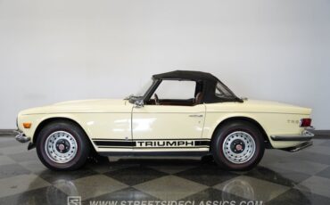 Triumph-Tr6-1972-Yellow-Brown-6