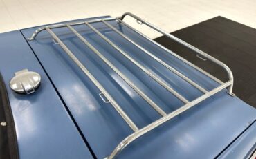 Triumph-Tr6-1974-French-Blue-Black-28