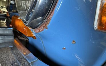 Triumph-Tr6-1974-French-Blue-Black-30