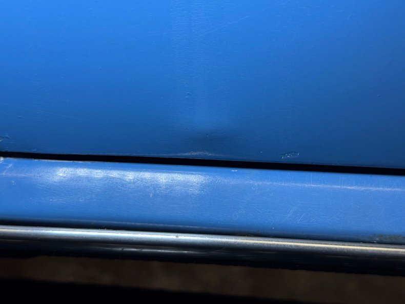 Triumph-Tr6-1974-French-Blue-Black-31