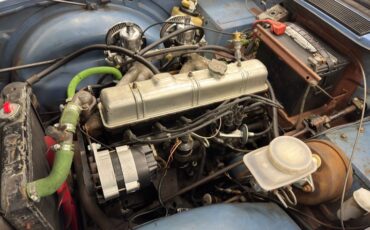 Triumph-Tr6-1974-French-Blue-Black-37