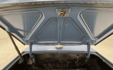 Triumph-Tr6-1974-French-Blue-Black-39