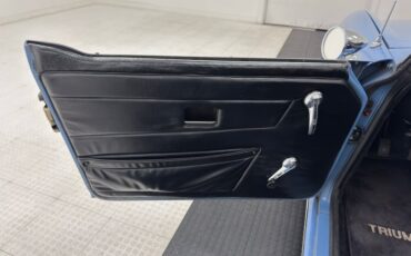 Triumph-Tr6-1974-French-Blue-Black-43
