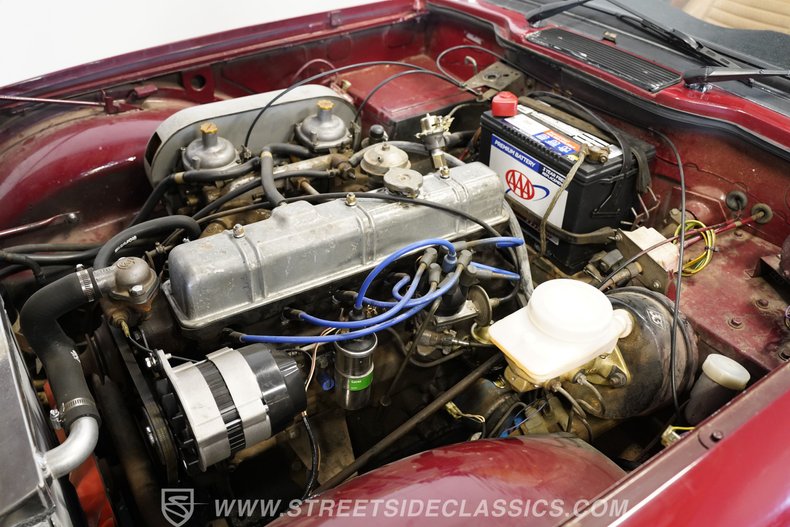 Triumph-Tr6-1976-Red-Brown-10