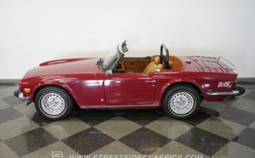 Triumph-Tr6-1976-Red-Brown-16