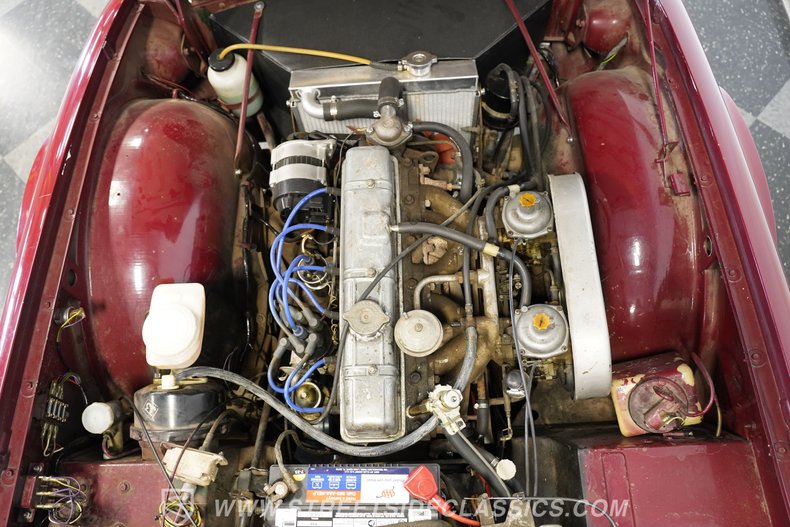 Triumph-Tr6-1976-Red-Brown-2