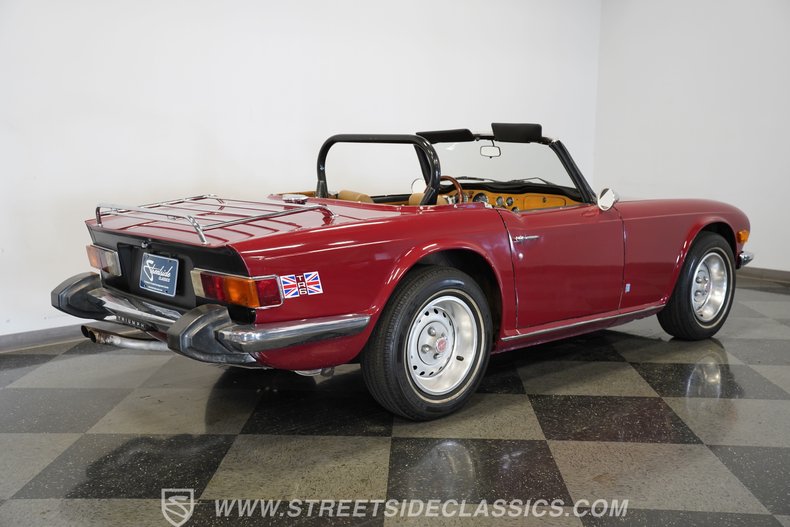 Triumph-Tr6-1976-Red-Brown-21