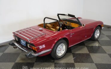 Triumph-Tr6-1976-Red-Brown-22