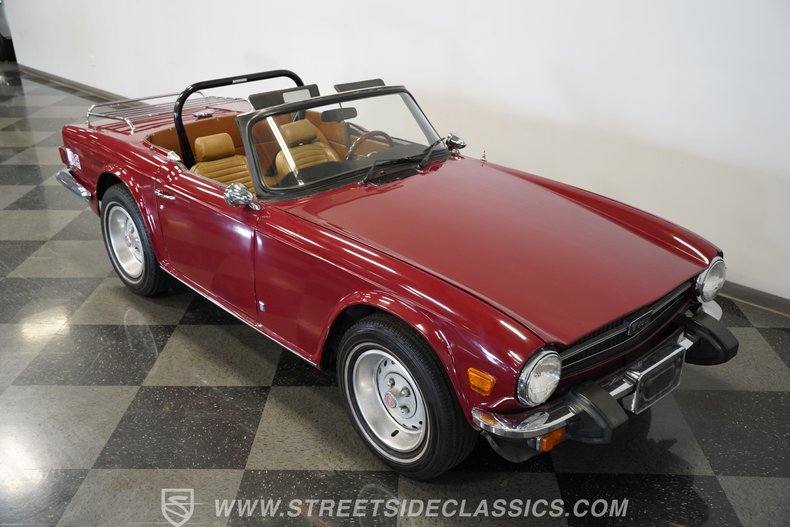 Triumph-Tr6-1976-Red-Brown-24