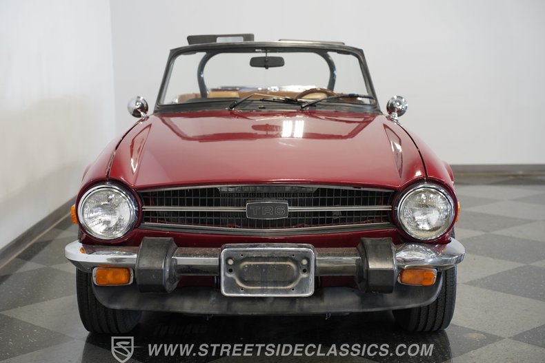 Triumph-Tr6-1976-Red-Brown-25