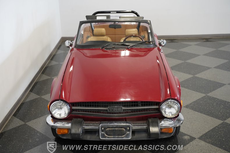 Triumph-Tr6-1976-Red-Brown-26