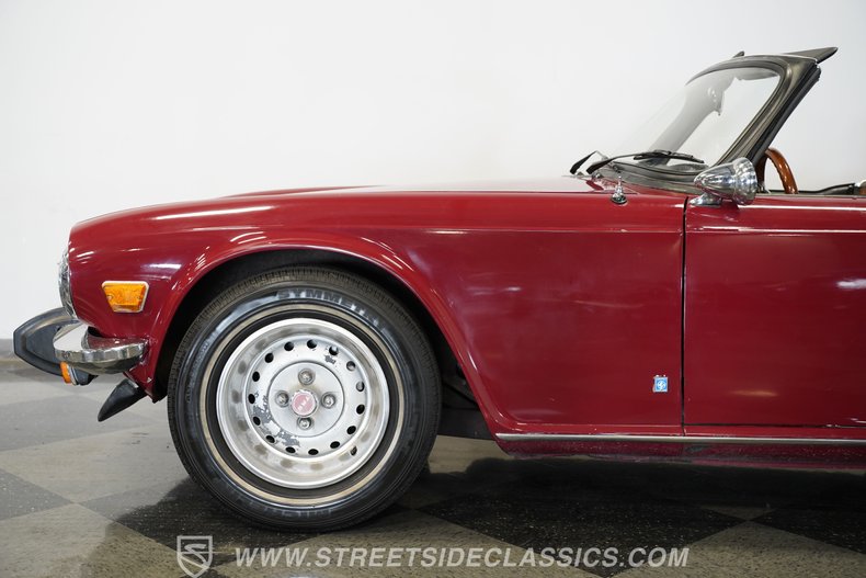 Triumph-Tr6-1976-Red-Brown-28