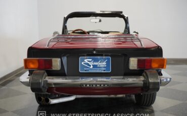Triumph-Tr6-1976-Red-Brown-30