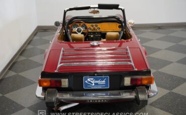 Triumph-Tr6-1976-Red-Brown-31