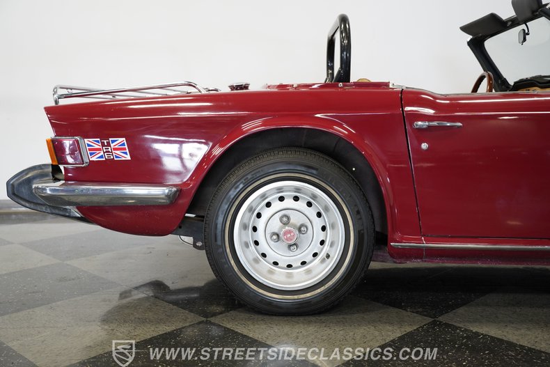 Triumph-Tr6-1976-Red-Brown-33