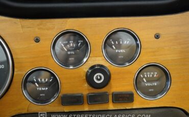 Triumph-Tr6-1976-Red-Brown-42