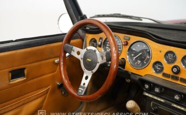 Triumph-Tr6-1976-Red-Brown-48