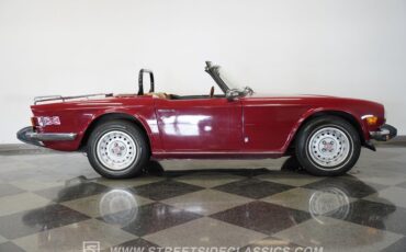 Triumph-Tr6-1976-Red-Brown-7