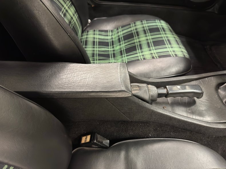 Triumph-Tr7-1976-British-Racing-Green-Black-12