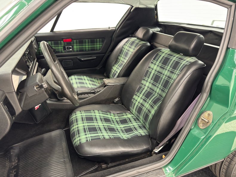 Triumph-Tr7-1976-British-Racing-Green-Black-17