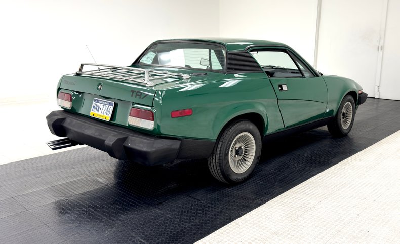 Triumph-Tr7-1976-British-Racing-Green-Black-21